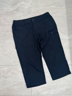 Eddie Bauer Black Tech Capri Pants Hiking Travel Size 14